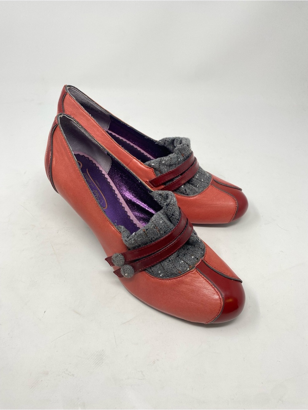 Poetic License Love Letter Mary Jane Red Leather Heels Gray Fabric Trim Retro